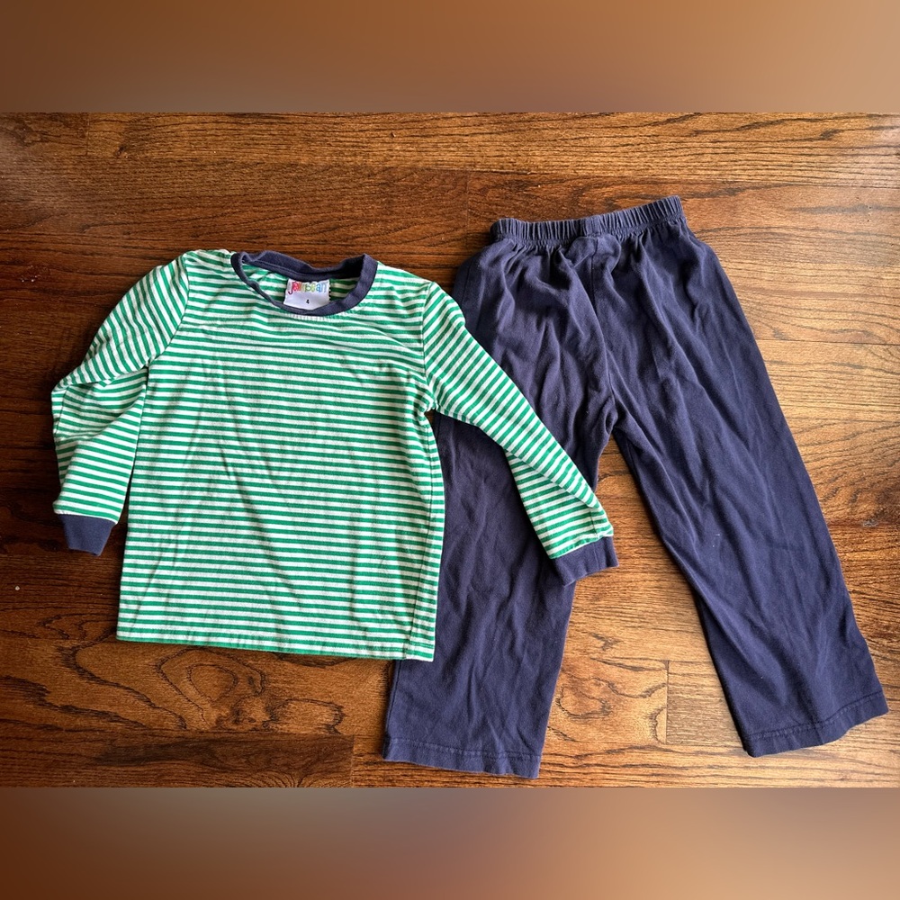 Jellybean green navy pant set long sleeve size 4